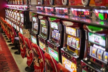 Live-dealer tournament standings